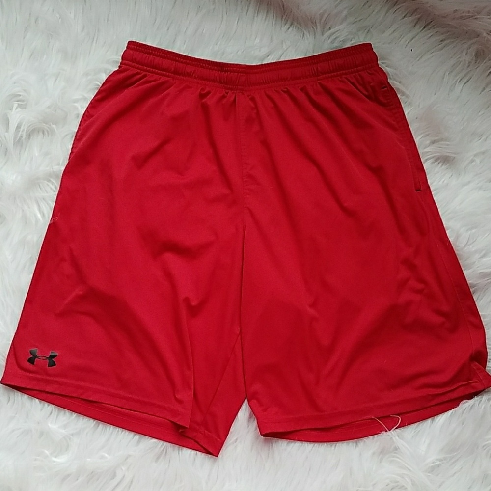 Men's Underarmour athletic gym shorts